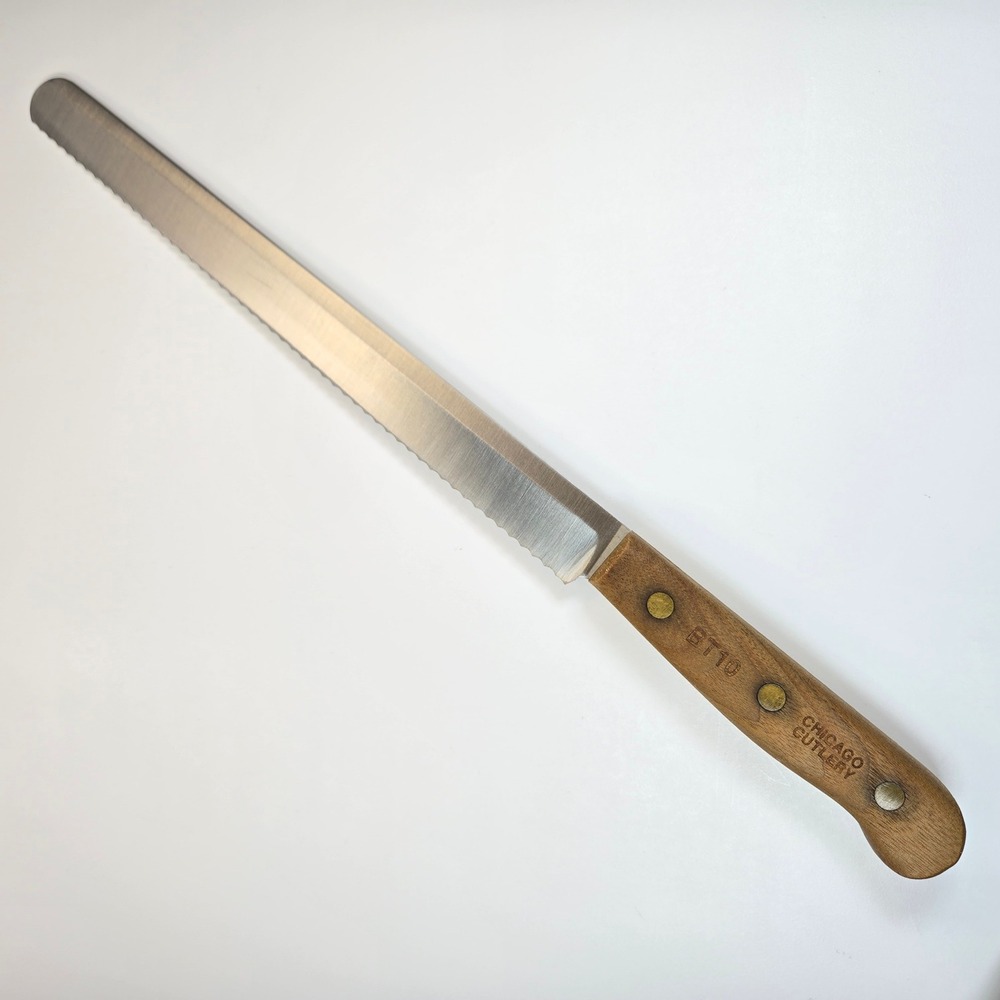 Chicago Cutlery BT10 10 inch Serrated Bread Knife Walnut Handle Made in USA